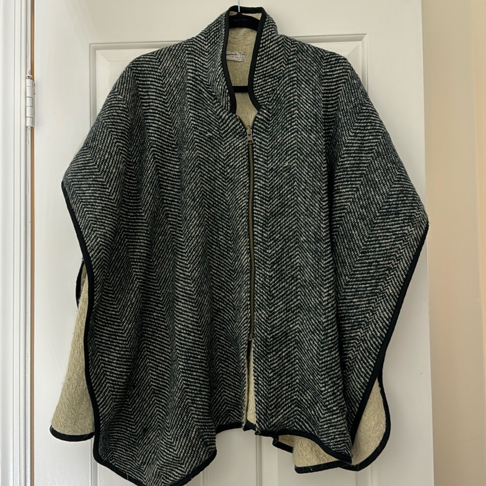 FREE PEOPLE Womens Herringbone Print Zip Textured Round Neck Poncho Blue Size OS